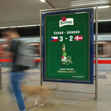 Hokejové zápasy live na digitálních CLV v metru