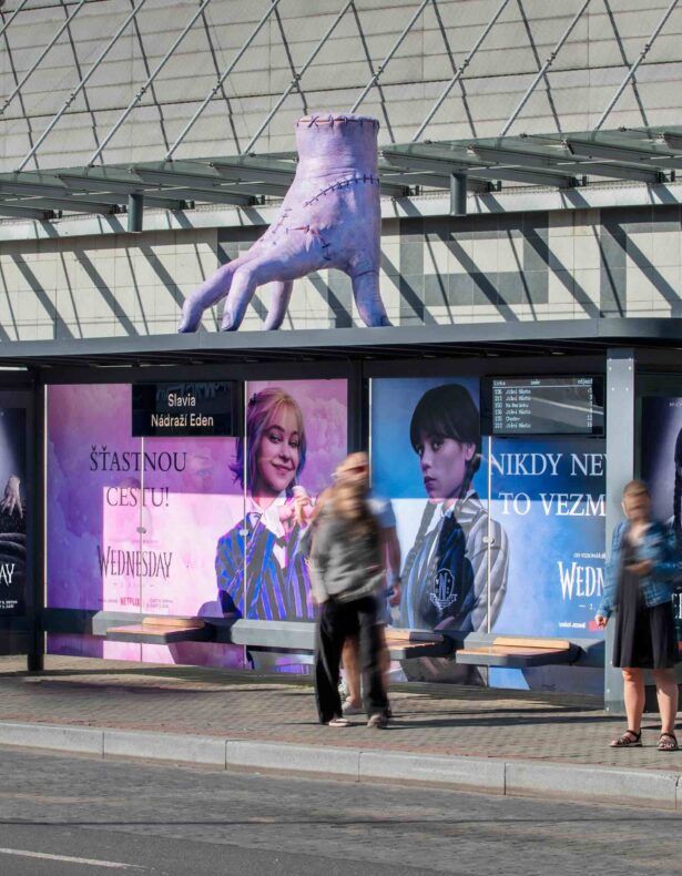 Netflix a jejich kreativní kampaň k seriálu Wednesday